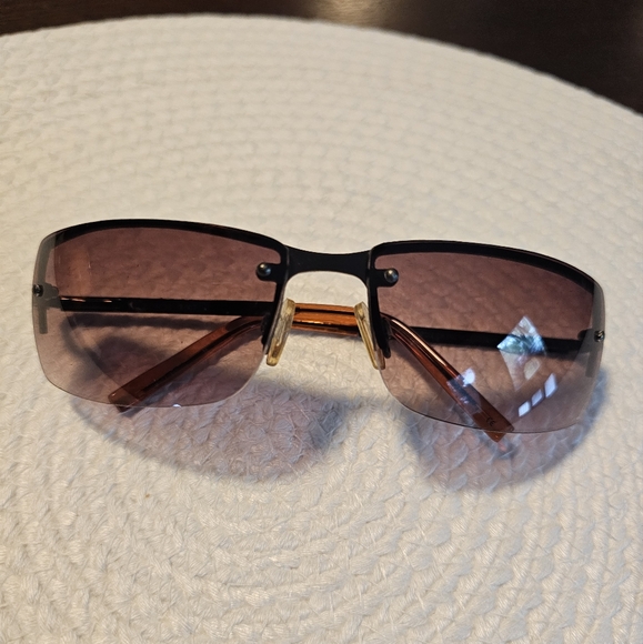Kenneth Cole Reaction Sunglasses - Picture 1 of 4